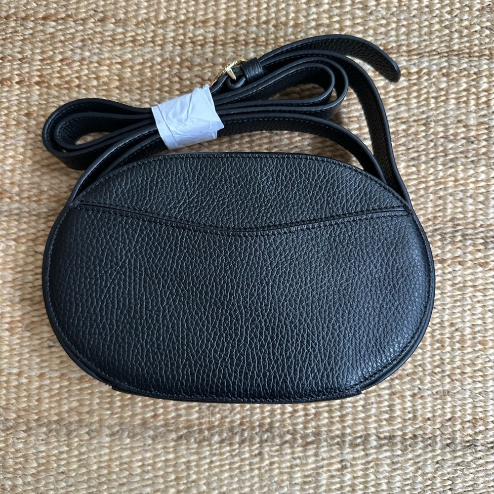 NWT Cuyana Top Handle Crossbody Bag Black leather